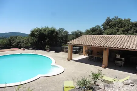 Ferienhaus in Villes-sur-Auzon, Jolie maison spacieuse avec piscine privée - Photo 8