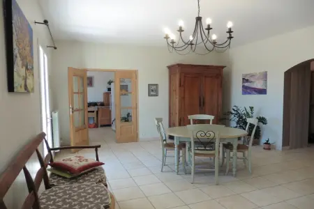 Ferienhaus in Villes-sur-Auzon, Jolie maison spacieuse avec piscine privée - Photo 10