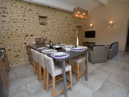 Le Mas des Trois Anges, Appartement 6 personnes à Saint Denis - Photo 6