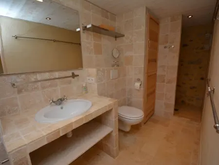 Le Mas des Trois Anges, Appartement 6 personnes à Saint Denis - Photo 12