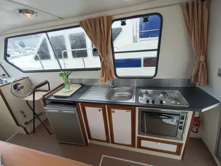 Séjour insolite sur bateau confortable à Pontailler-sur-Saône, idéal pour 8 pers, draps inclus - Photo 2