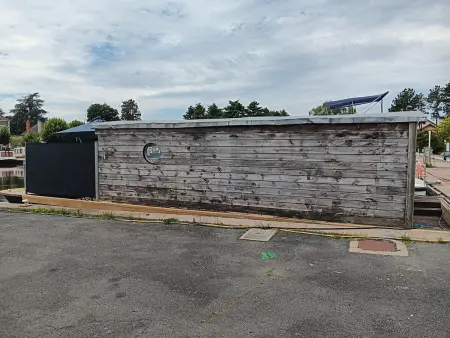 Séjour atypique sur Jupiter, bateau confort à Digoin - Photo 18