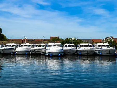 Séjour atypique sur Jupiter, bateau confort à Digoin - Photo 21
