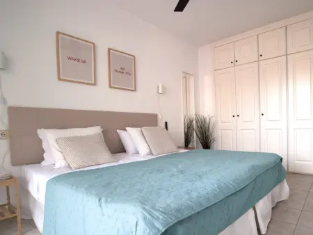 Appartement cosy avec piscine commune et wifi à 500m de la plage - Photo 2