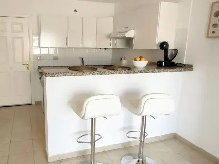 Appartement cosy avec piscine commune et wifi à 500m de la plage - Photo 9
