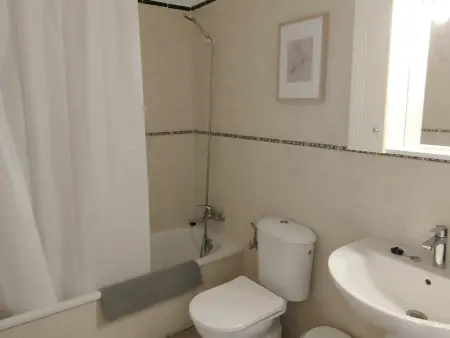 Appartement cosy avec piscine commune et wifi à 500m de la plage - Photo 19