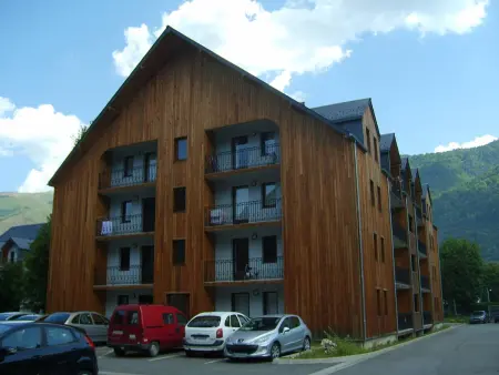 Appartement T3 à Luchon: Balcon, Parking, Proche Thermes & Centre, Bien Équipé - Photo 13