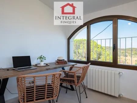 Grande maison, piscine, clim, parking - 13 pers. - Photo 18