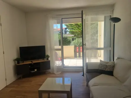 Appartement rénové à Seignosse : Plage et commerces à pied, terrasse et wifi inclus - Photo 1