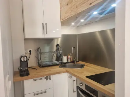 Appartement rénové à Seignosse : Plage et commerces à pied, terrasse et wifi inclus - Photo 3
