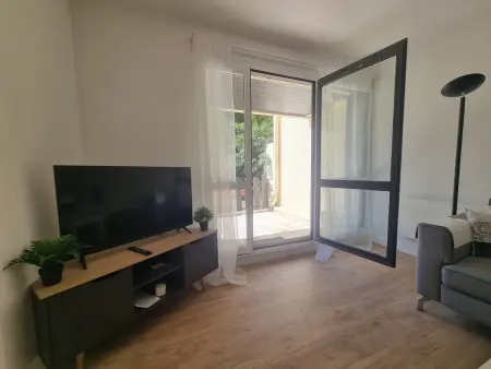 Appartement rénové à Seignosse : Plage et commerces à pied, terrasse et wifi inclus - Photo 15