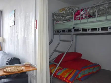 Studio Cabine 4 Pers - Sud & Vue Montagne, Appartement 4 personnes à Font Romeu Odeillo Via - Photo 4