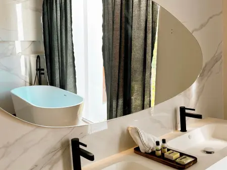 Penthouse 2 Niveaux avec Jacuzzi et Piscine à Anse Marcel - Photo 9