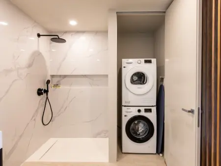 Luxe et Sérénité avec Piscine à Débordement - Photo 10