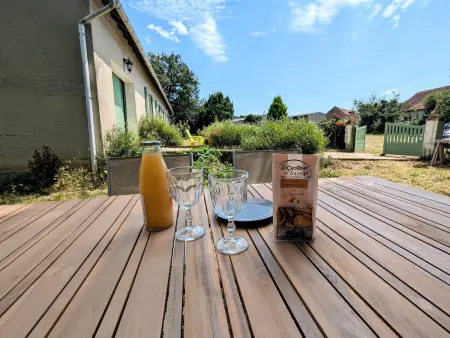 Maison plain-pied à la campagne avec jardin privatif, barbecue, proche Parc de la Brenne et Châteauroux - Photo 1