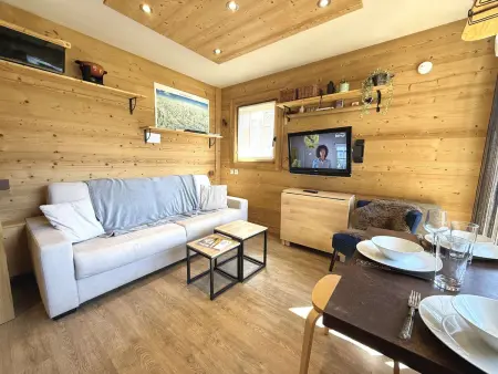 Charmant studio à 300m des pistes et commerces du Cernix - balcon, parking, casier à skis - Photo 2