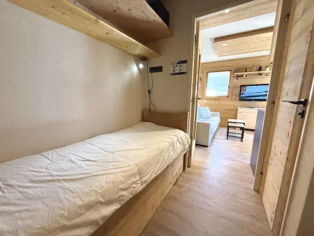 Charmant studio à 300m des pistes et commerces du Cernix - balcon, parking, casier à skis - Photo 9