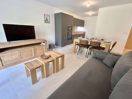 Appartement Neuf 3 Pièces avec Terrasse et Jardin, Proche Remontées Mécaniques, Parking Inclus - Photo 1