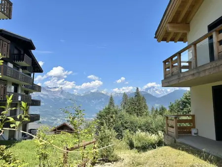 Appartement Neuf 3 Pièces avec Terrasse et Jardin, Proche Remontées Mécaniques, Parking Inclus - Photo 12