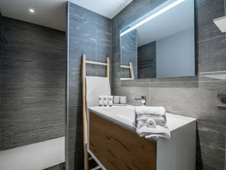 Courchevel 1550 - Appartement Tranquille pour 6, Balcon Sud-Est - Photo 10