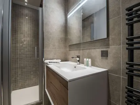Appartement 51 m² - 4 pers - Courchevel Village - Centre station - Proche pistes - SPA - Parking - Photo 7