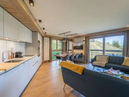 Appartement 8 pers, centre Courchevel, accès pistes, SPA, idéal familles - Photo 8