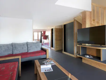 Duplex Rénové 6 Pièces · Accès Skis aux Pieds · Espace Bien-être · Proche Commerces - Photo 1