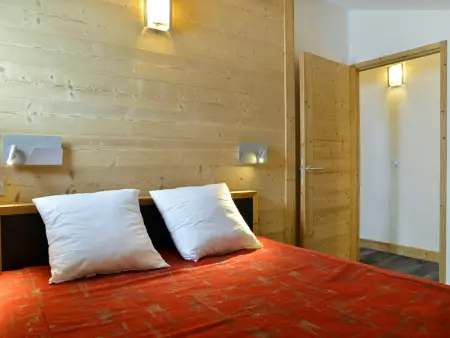 Duplex Rénové 6 Pièces · Accès Skis aux Pieds · Espace Bien-être · Proche Commerces - Photo 10