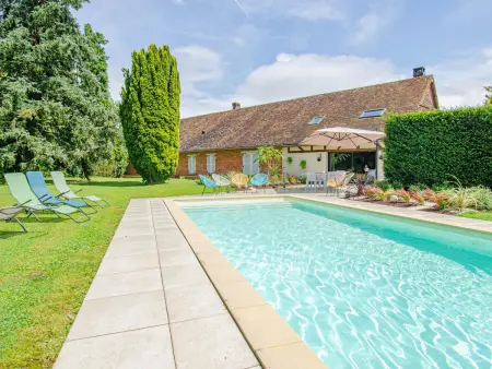 Maison de charme avec piscine privée, jardin, proche de Troyes, 10 couchages, idéale familles - Photo 2