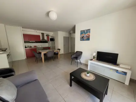 Canet-en-Roussillon: T3 moderne, RDC, 4 pers, piscine, garage, proche mer - Photo 15