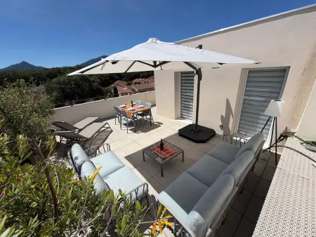 Appartement T3 avec grande terrasse et vue sur les Albères - Photo 1