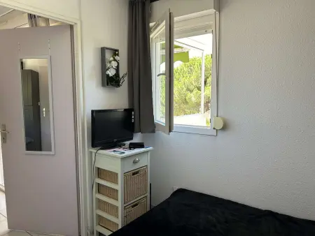 Appt 2 pièces avec terrasse, clim, piscine, parking à Port Camargue - Photo 9