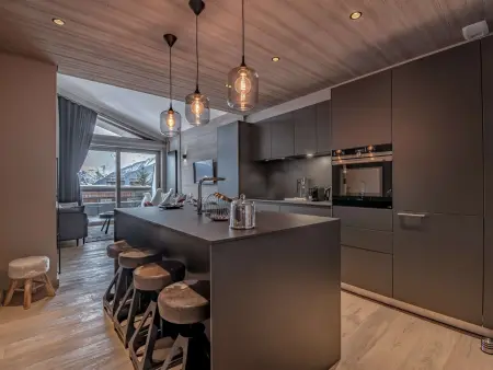 Courchevel 1550 - 5 pers, centre, parking, Wi-Fi - Photo 1