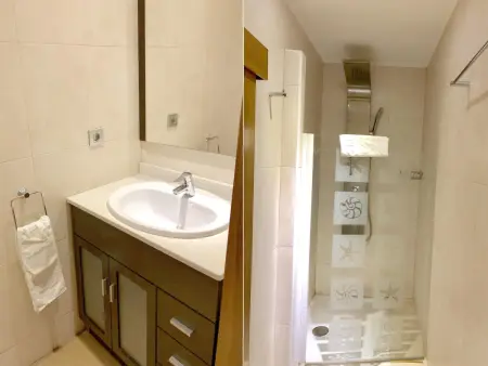 Spacieux appartement 3 chambres au centre de Barcelone - Idéal pour 6 personnes - Photo 10