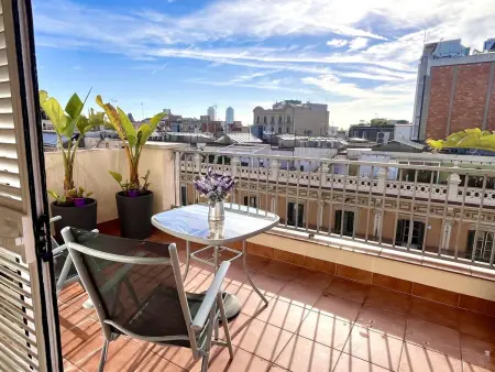 Appartement avec terrasse privée et Wifi en plein cœur de Barcelone - Photo 1