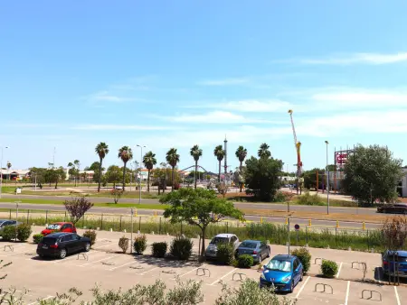 Appartement 2 pièces avec piscines, proche plage et commerces, parking privé, clim, idéal famille - Photo 10