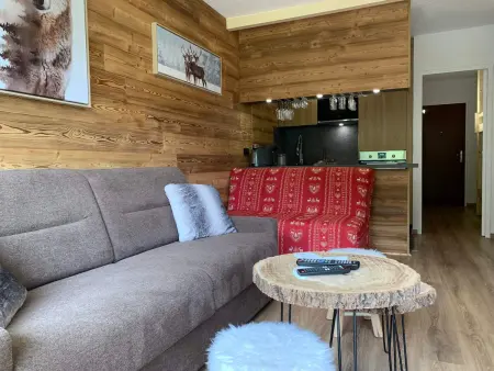 Coquet studio rénové avec balcon et WIFI, proche des pistes - Photo 1