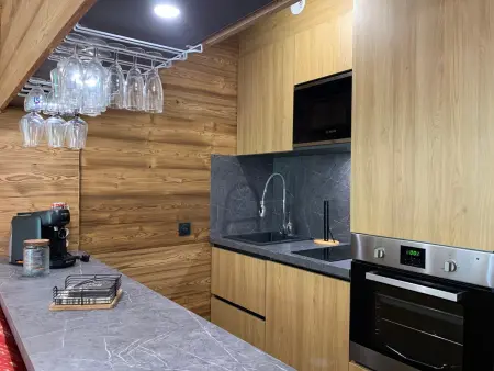 Coquet studio rénové avec balcon et WIFI, proche des pistes - Photo 2