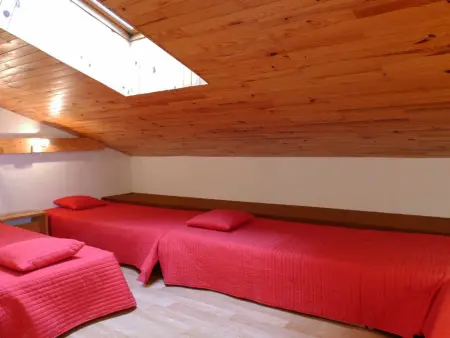 Appartement cosy à Montchavin, rénové, 5 pers, balcon, proche commerces et pistes, parking gratuit - Photo 6