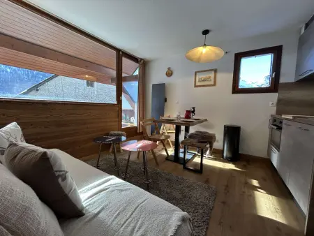 Appartement lumineux 2 pièces cabine au Monêtier-les-Bains, proche pistes, avec parking - Photo 2