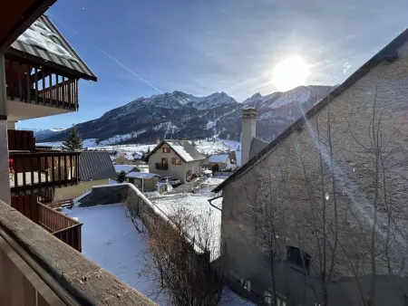 Appartement lumineux 2 pièces cabine au Monêtier-les-Bains, proche pistes, avec parking - Photo 7