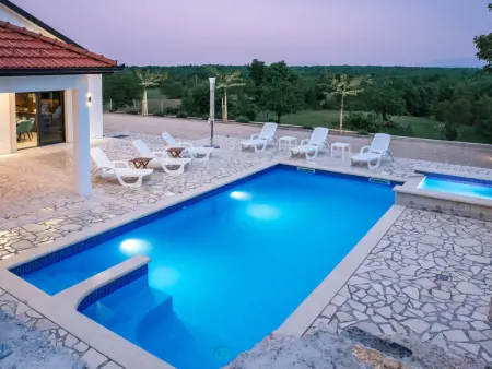 Lozo, Maison 10 personnes à Imotski - Photo 2
