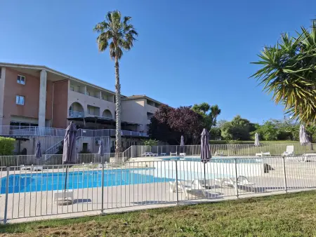 Studio calme avec terrasse, piscine, proche plages et centre, climatisation - Photo 17