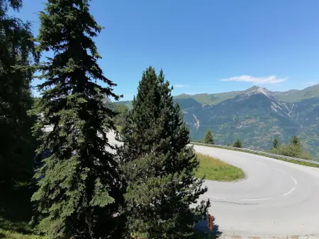 Appartement rénové en pleine montagne avec accès direct aux pistes - Photo 11