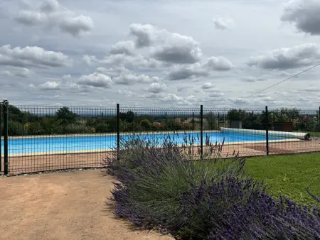 Gîte dans le plus ancien vignoble de France avec piscine partagée - Photo 22