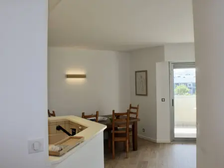 Cagnes-sur-Mer: Spacieux 3 Pièces avec Piscine, Clim & Terrasses - Photo 1