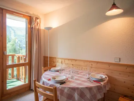 2 pièces avec balcon, 5 pers, ascenseur, parking, skis - Les Avanchers-Valmorel - Photo 8