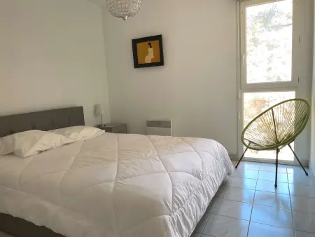 Bel Appartement T2 avec Terrasse et Garage à Balaruc-les-Bains - Photo 6