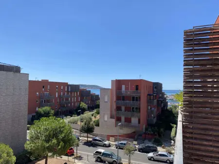 Bel Appartement T2 avec Terrasse et Garage à Balaruc-les-Bains - Photo 10