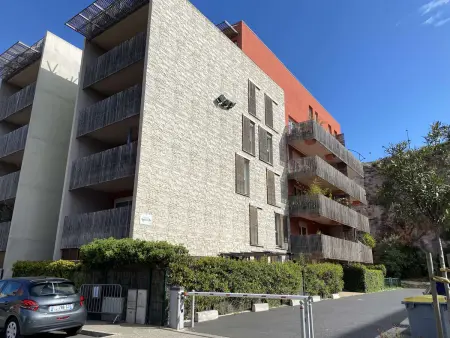 Bel Appartement T2 avec Terrasse et Garage à Balaruc-les-Bains - Photo 11
